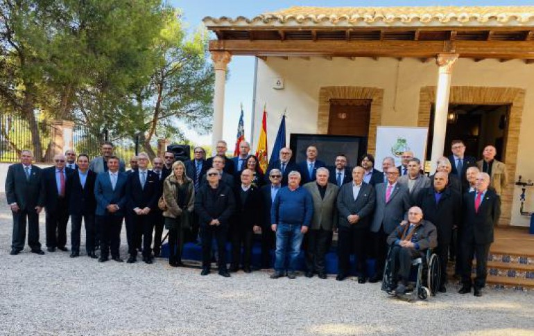 La Comunitat de Regants de Vila-real celebra sus 150 años homenajeando a quienes lo han hecho posible