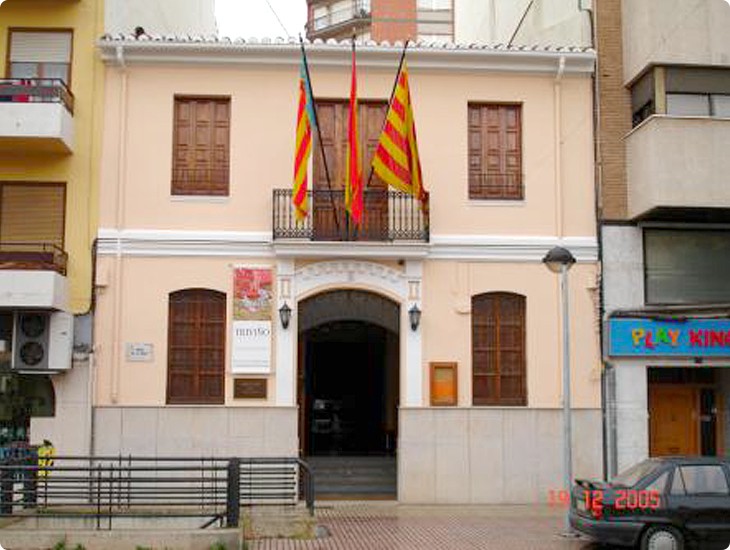 Salón de Reuniones de la Comunidad Salón de Reuniones de la Comunidad